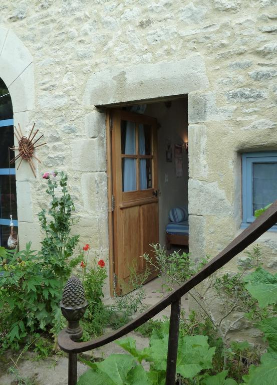 Le Vieux Velo Bed and Breakfast Chaptuzat Εξωτερικό φωτογραφία