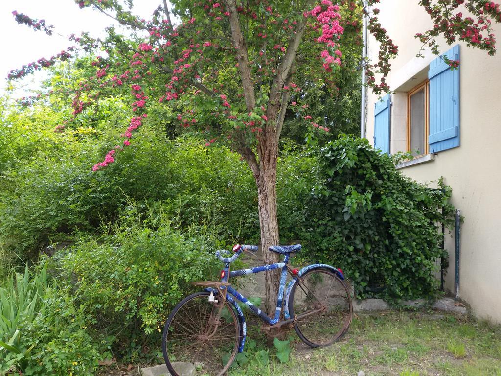 Le Vieux Velo Bed and Breakfast Chaptuzat Εξωτερικό φωτογραφία